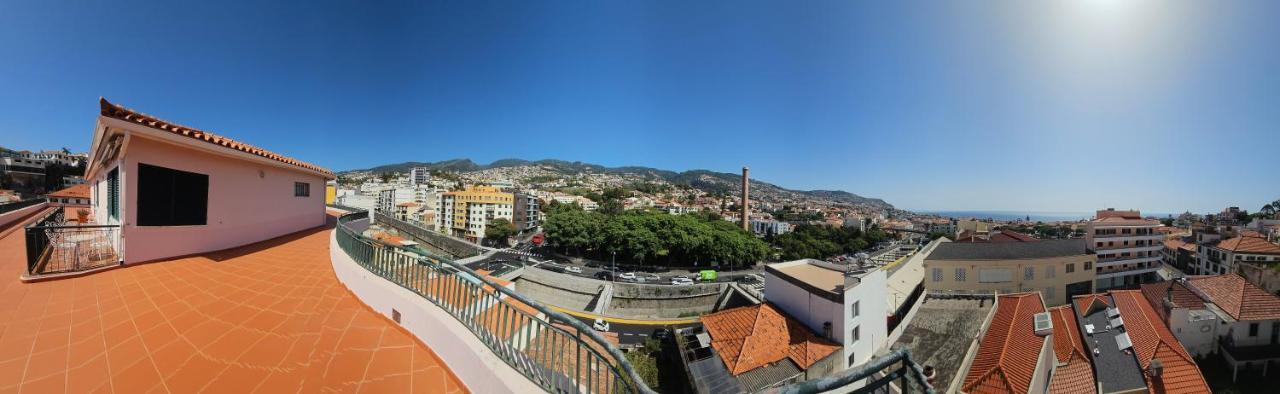 Garden And Seaview Apartment - Free Parking Funchal  Exterior foto