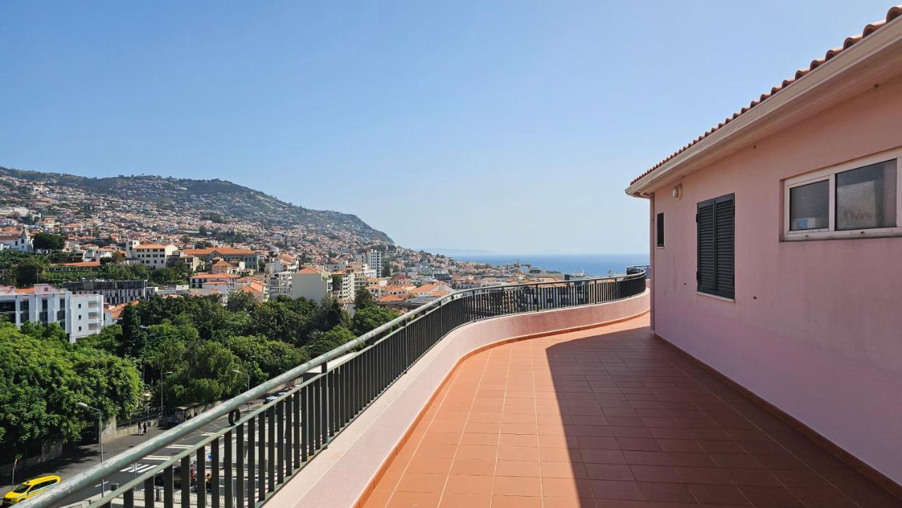 Garden And Seaview Apartment - Free Parking Funchal  Exterior foto