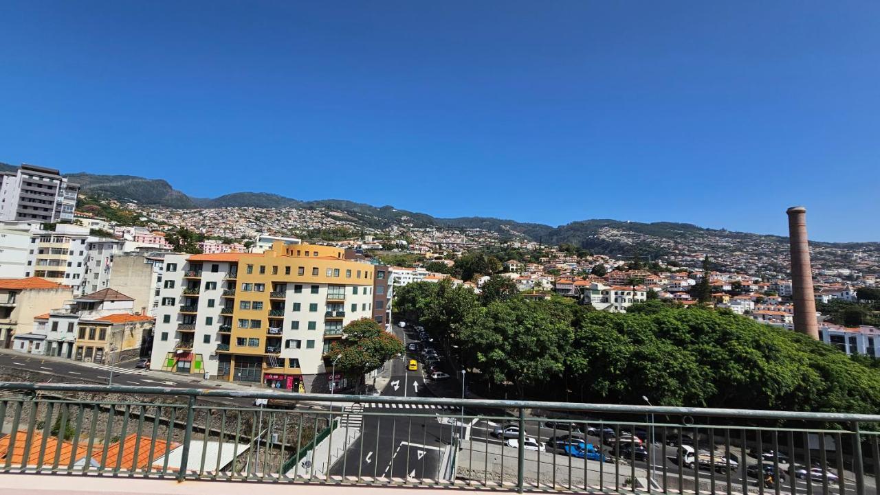 Garden And Seaview Apartment - Free Parking Funchal  Exterior foto